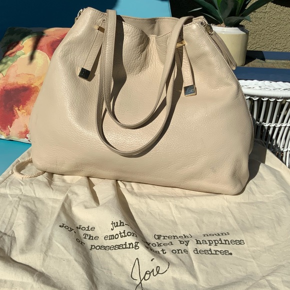 Joie buttery lamb leather shoulder bag - Picture 3 of 8